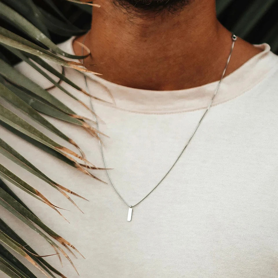 Serpent Pendant Necklace - Or Blanc