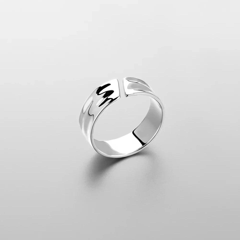 Oval Ring - Or Blanc