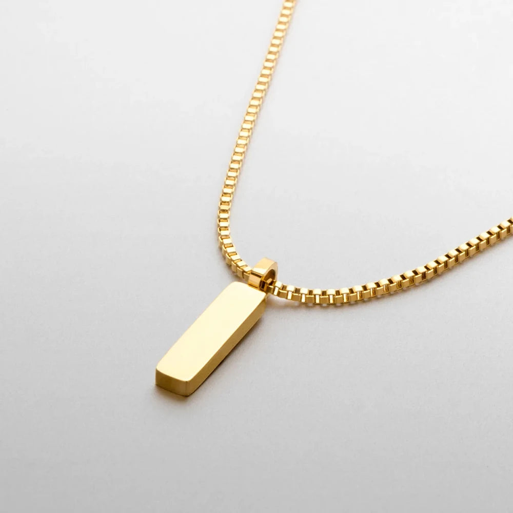 Carré Pendat Necklace - Or