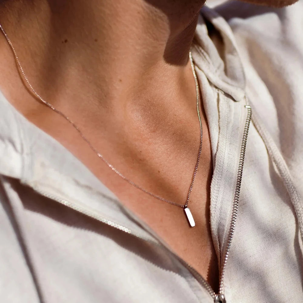 Classique Pendant Necklace - Or Blanc