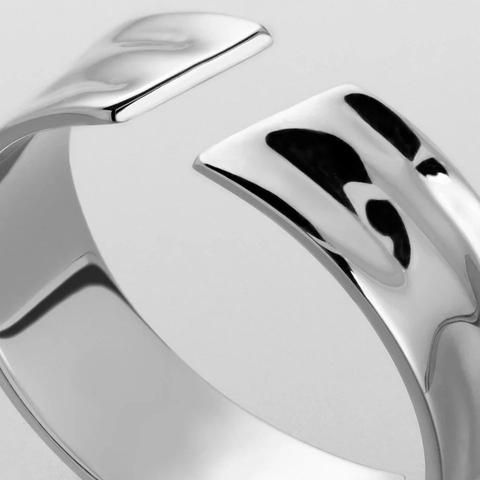 Oval Ring - Or Blanc