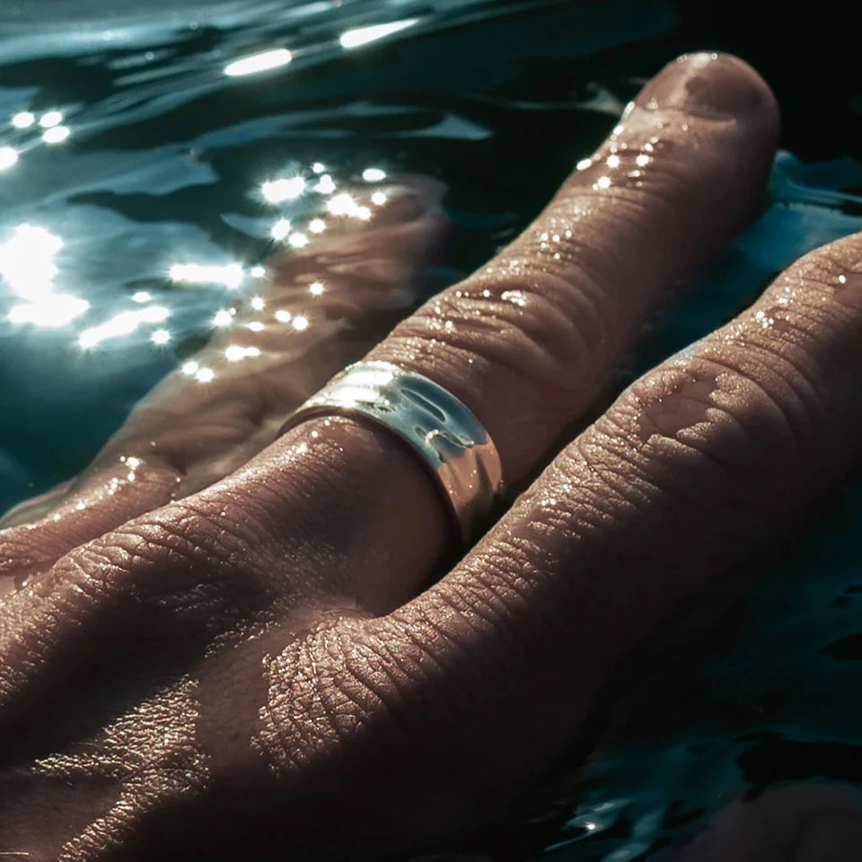 Oval Ring - Or Blanc
